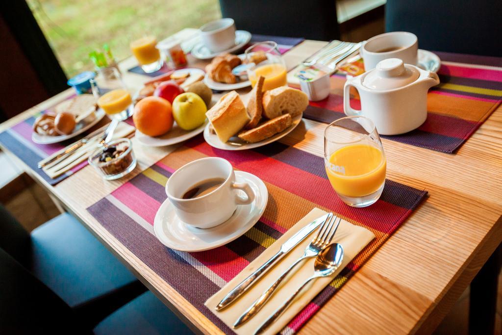 L'Oustal De Vezac Hotel Luaran gambar